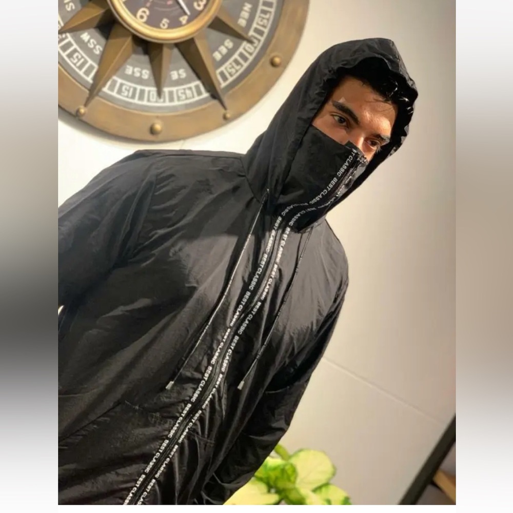 Protective Isolation Men's Jackets Hooded coverall work coat imbedded face mask.